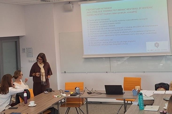 dr Beata Karpińska-Musiał, prof. UG podczas wystąpienia